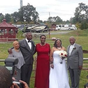 Meet your Posher, Julia